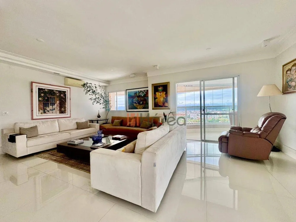 Apartamento, 3 quartos, 242 m² - Foto 4