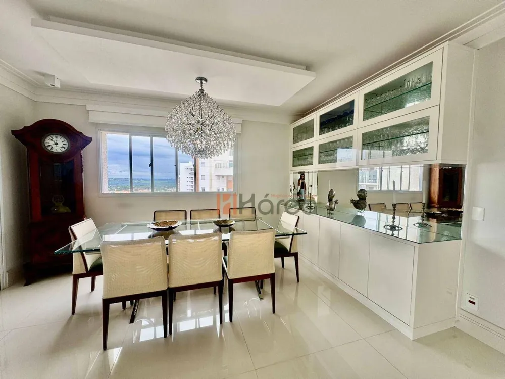Apartamento, 3 quartos, 242 m² - Foto 7