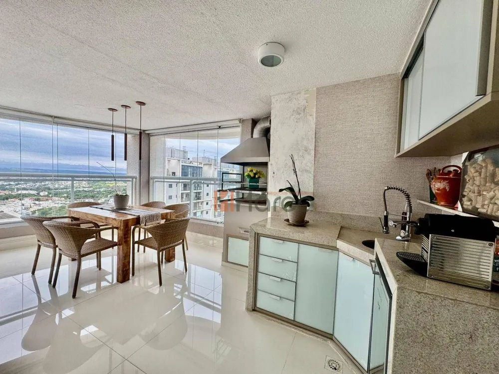 Apartamento, 3 quartos, 242 m² - Foto 10