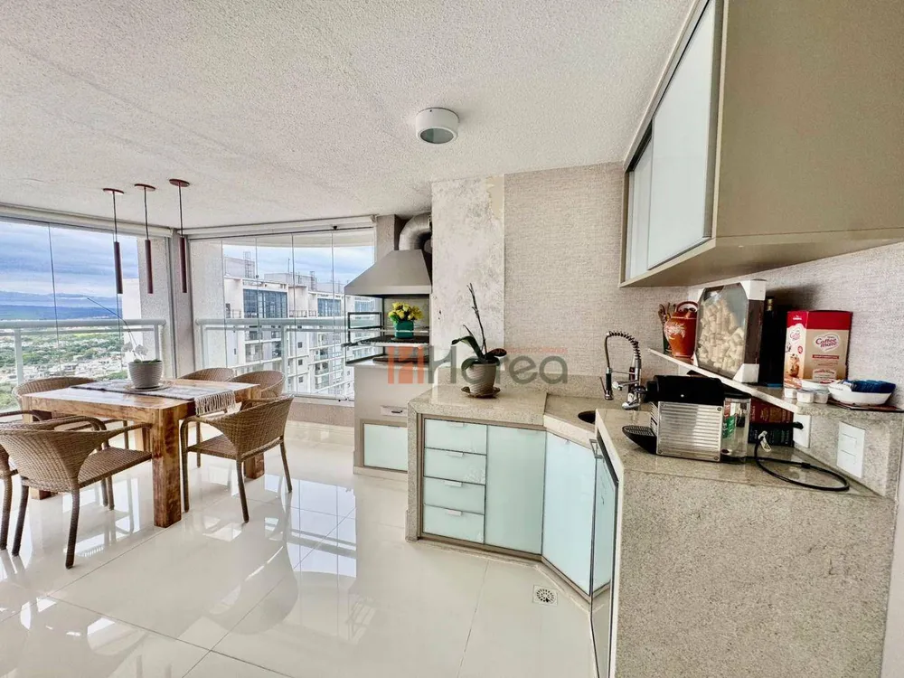 Apartamento, 3 quartos, 242 m² - Foto 11