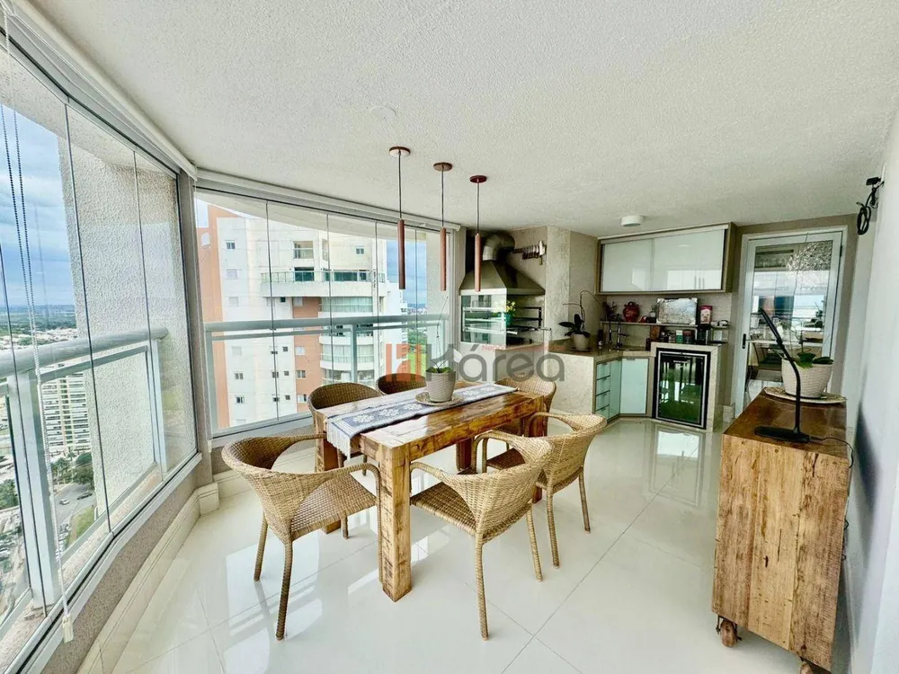 Apartamento, 3 quartos, 242 m² - Foto 5