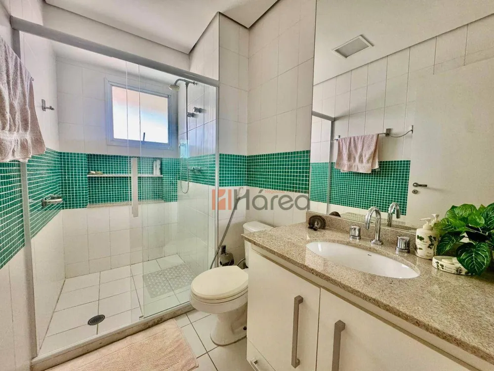 Apartamento, 3 quartos, 242 m² - Foto 9