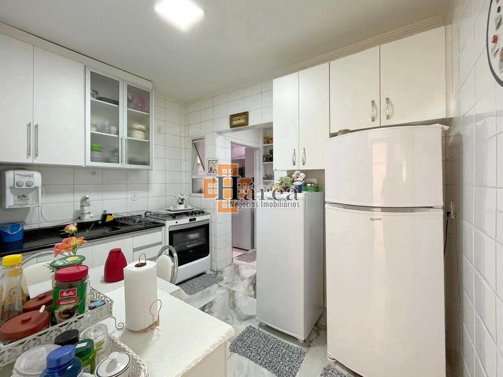 Apartamento à venda com 3 quartos, 100m² - Foto 8