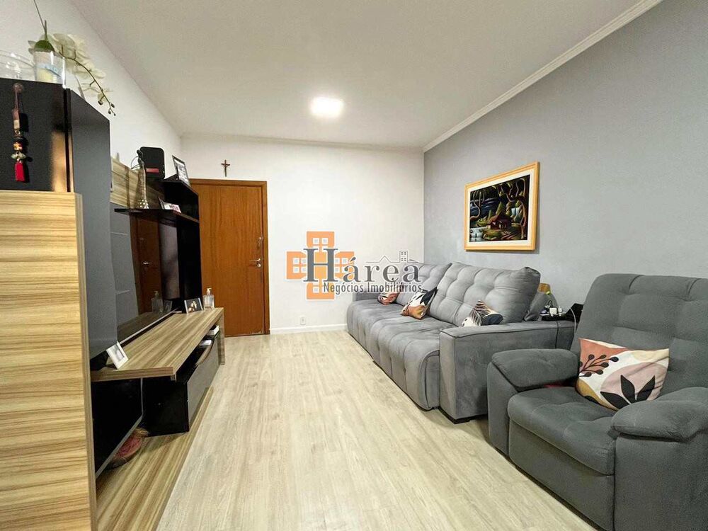 Apartamento à venda com 3 quartos, 100m² - Foto 1