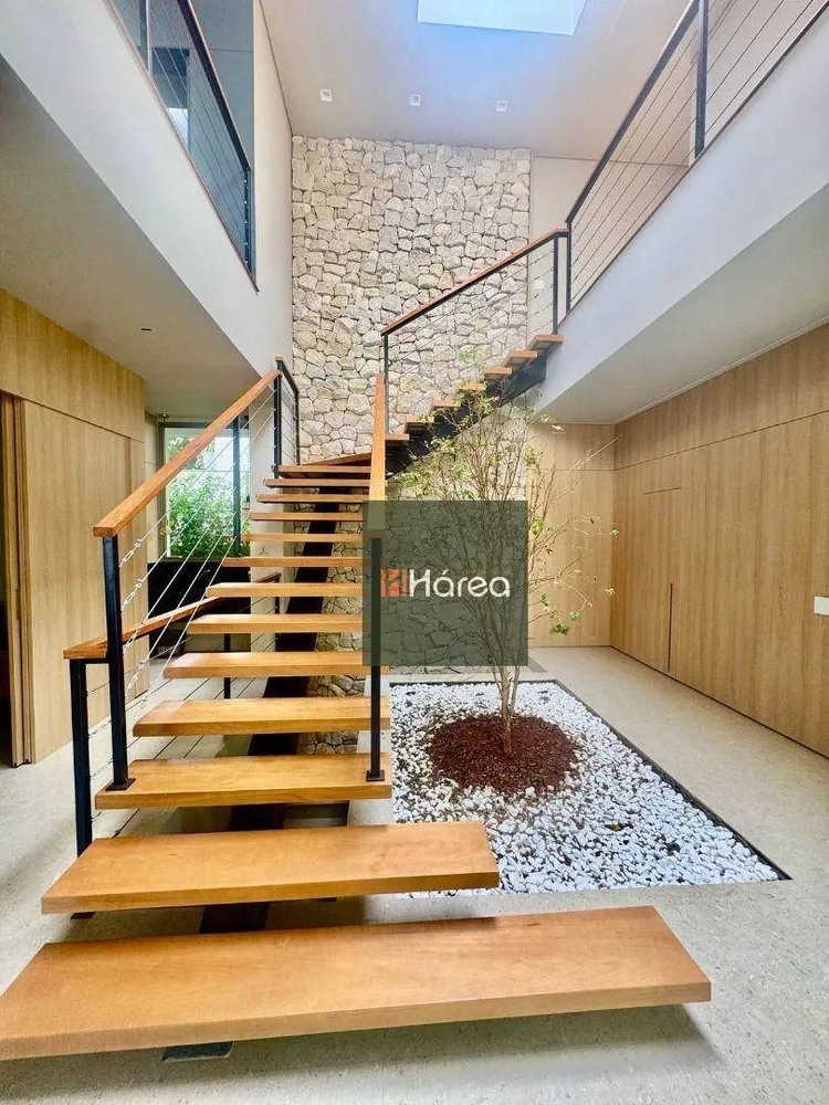 Sobrado, 3 quartos, 704 m² - Foto 8