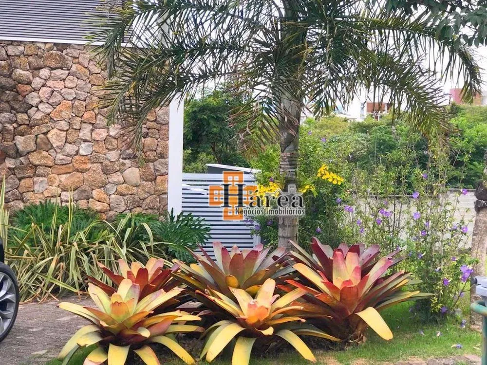 Sobrado, 4 quartos, 400 m² - Foto 1