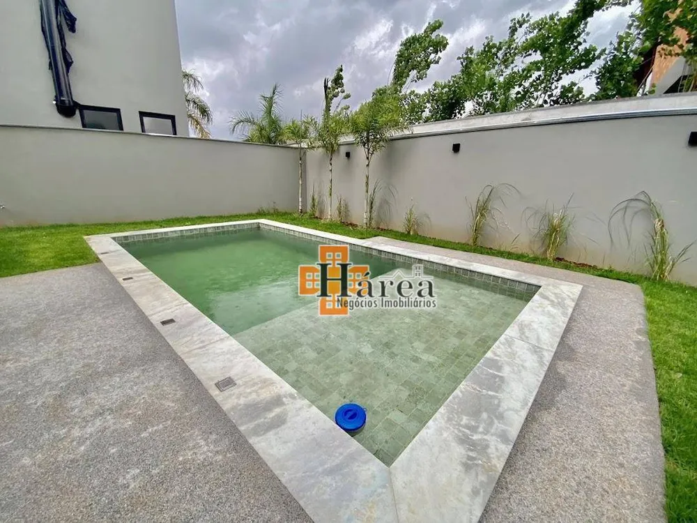 Sobrado, 4 quartos, 360 m² - Foto 1