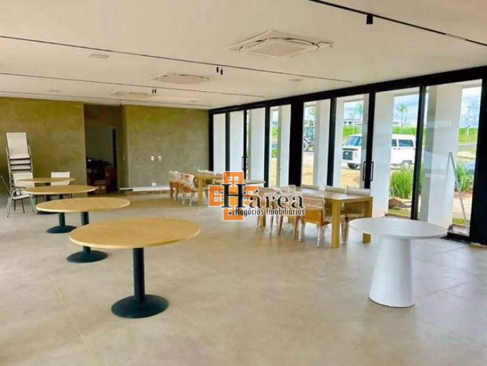 Loteamento e Condomínio, 300 m² - Foto 1