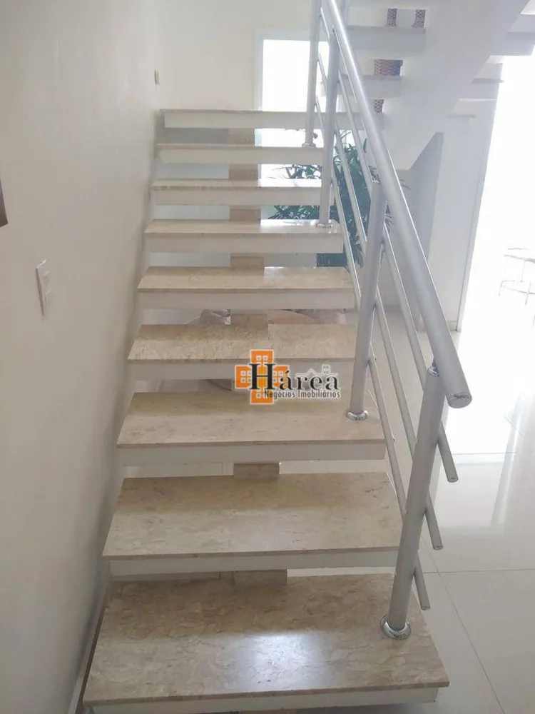 Sobrado, 4 quartos, 372 m² - Foto 2
