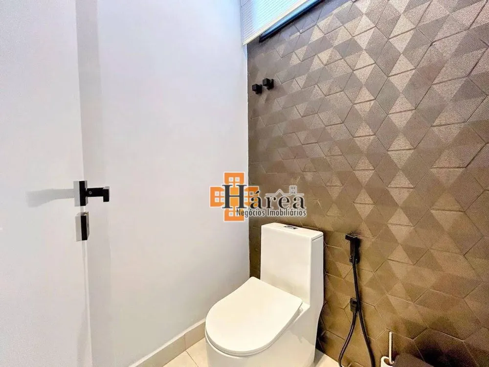 Sobrado, 3 quartos, 360 m² - Foto 1