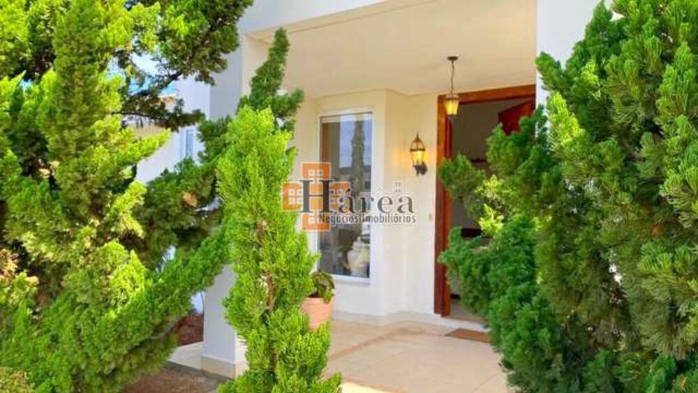 Casa de Condomínio à venda com 3 quartos, 430m² - Foto 2