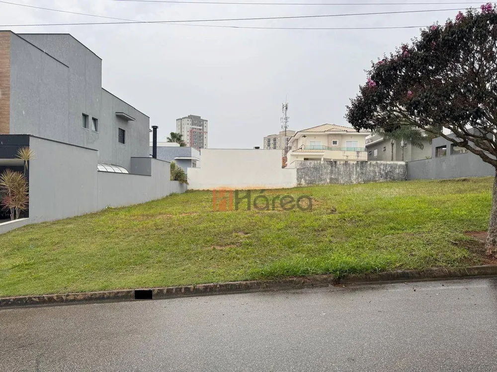 Loteamento e Condomínio, 360 m² - Foto 1