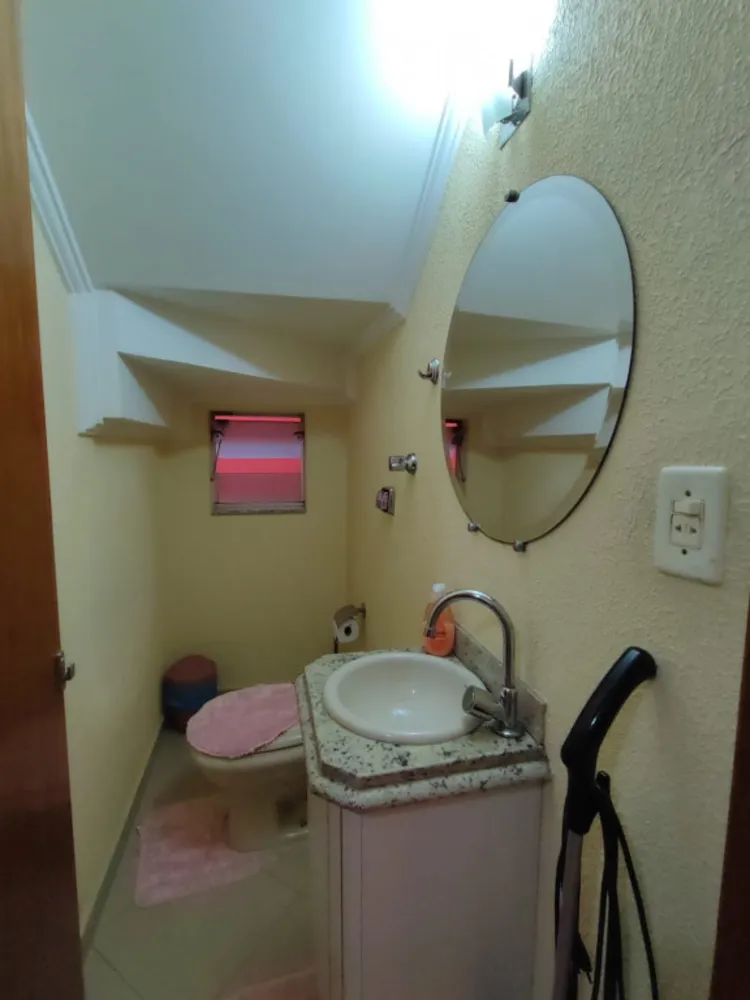Casa, 3 quartos, 168 m² - Foto 4