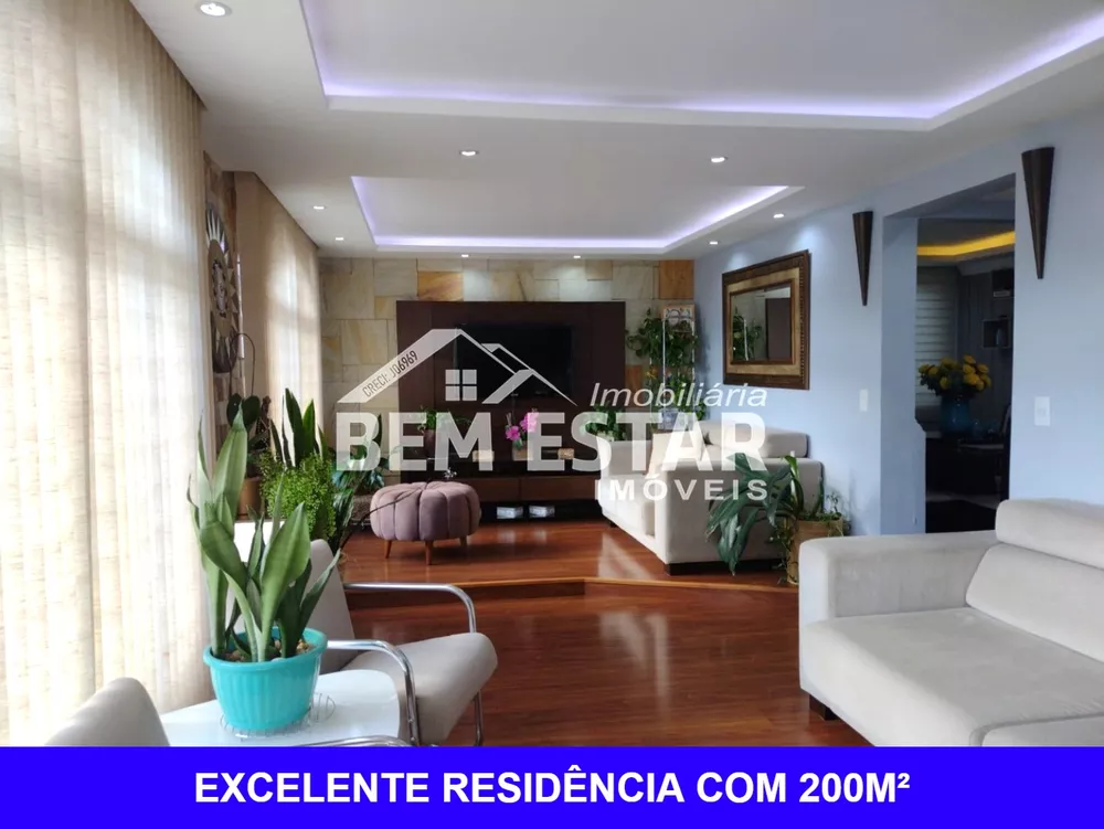 Casa, 3 quartos - Foto 1