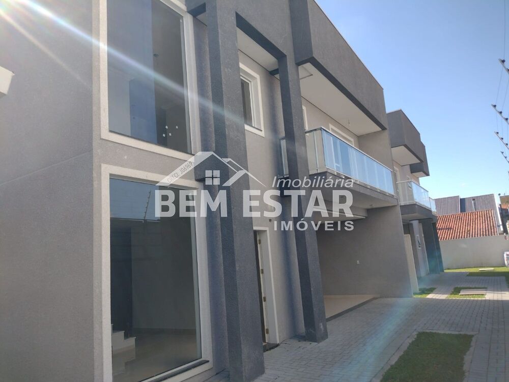 Casa à venda com 4 quartos, 182m² - Foto 2