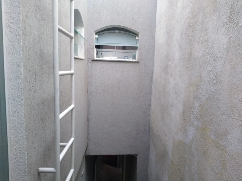Casa, 3 quartos, 210 m² - Foto 10