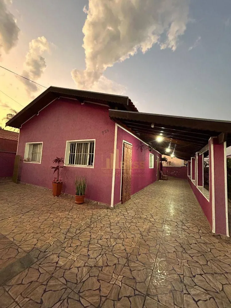 Casa, 4 quartos, 112 m² - Foto 1