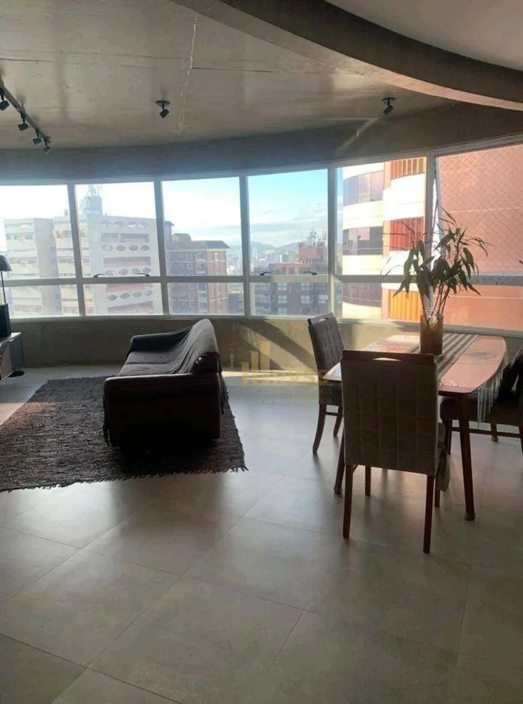 Apartamento, 3 quartos, 110 m² - Foto 1
