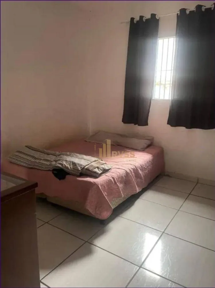 Casa, 5 quartos, 180 m² - Foto 2