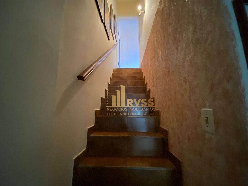 Casa, 3 quartos, 157 m² - Foto 1