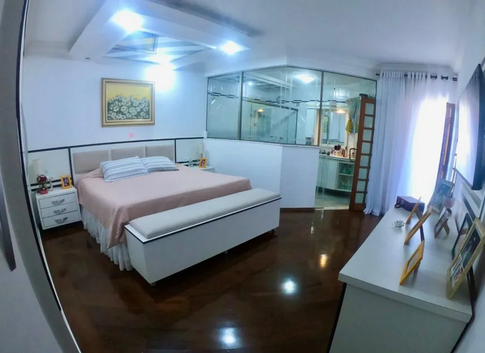 Casa, 3 quartos, 249 m² - Foto 1