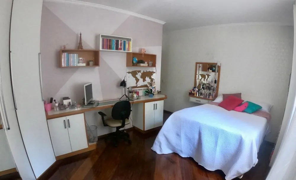 Casa, 3 quartos, 249 m² - Foto 3