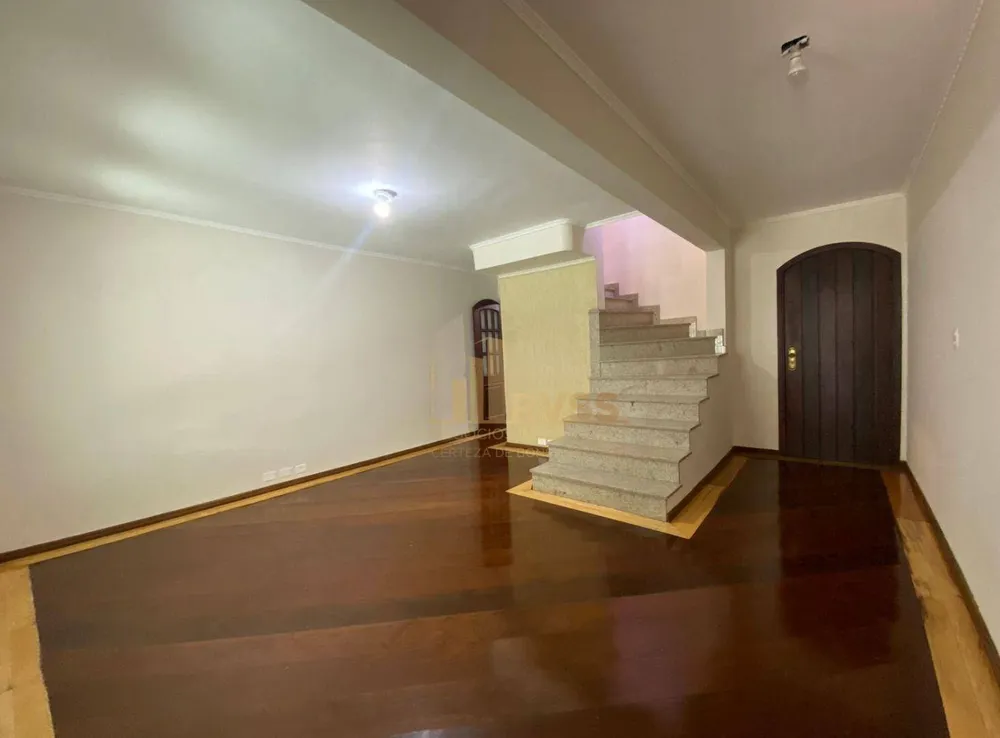 Casa, 3 quartos, 183 m² - Foto 2