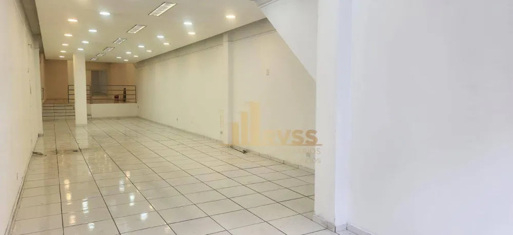 Loja-Salão, 210 m² - Foto 1