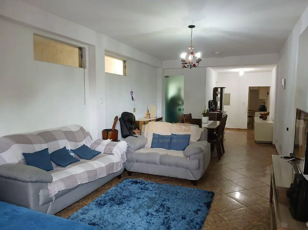Casa, 3 quartos, 274 m² - Foto 1