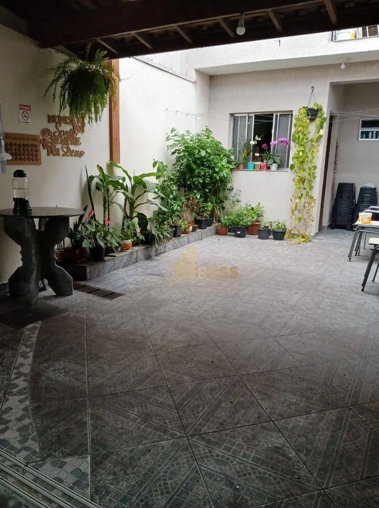 Casa, 3 quartos, 274 m² - Foto 8