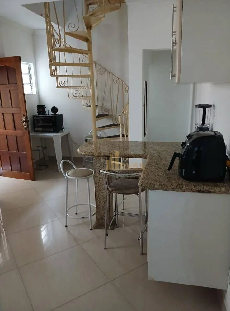 Casa, 3 quartos, 274 m² - Foto 6