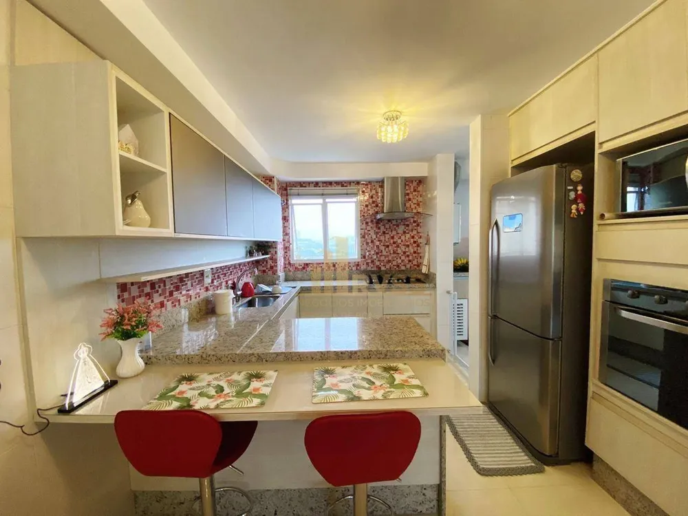 Apartamento, 3 quartos, 128 m² - Foto 1