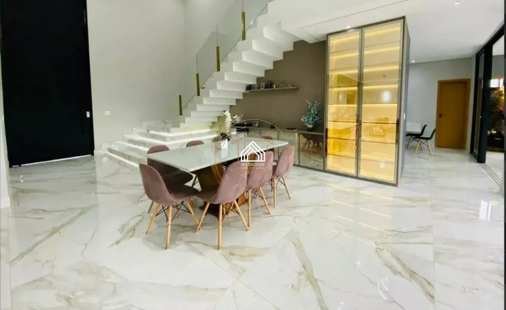 Casa, 4 quartos, 294 m² - Foto 2