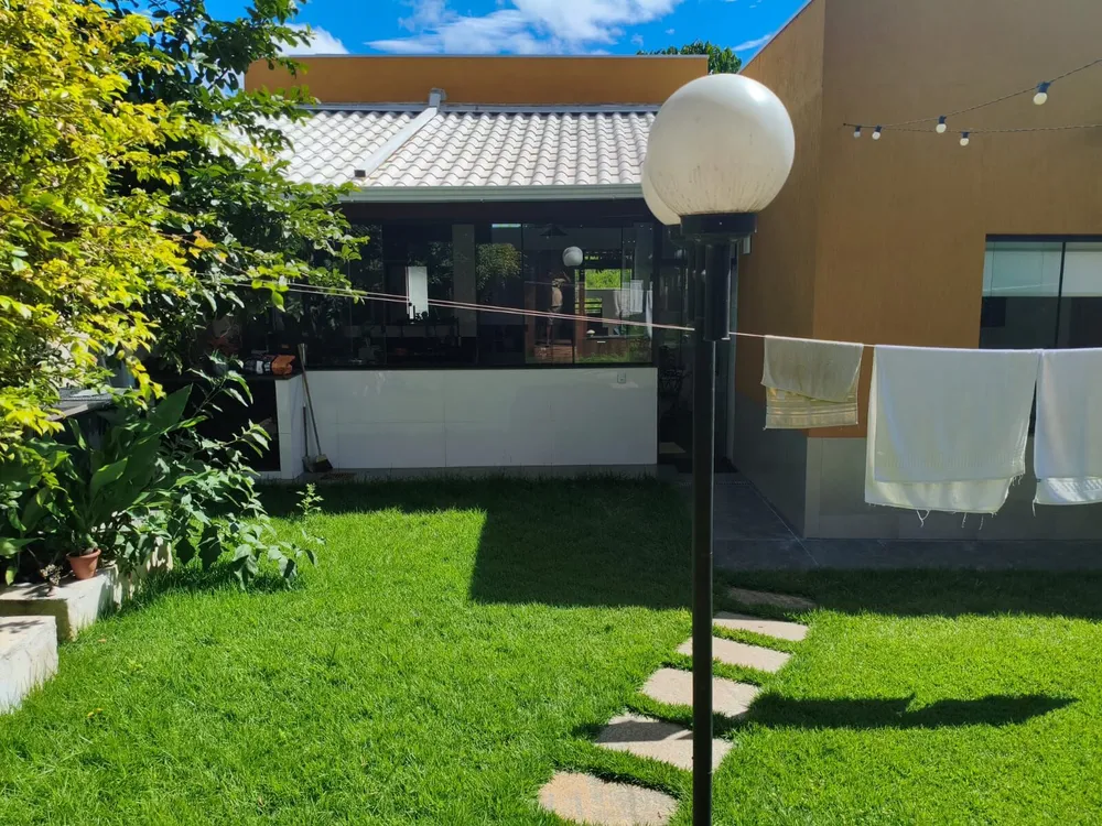 Casa, 3 quartos, 178 m² - Foto 1