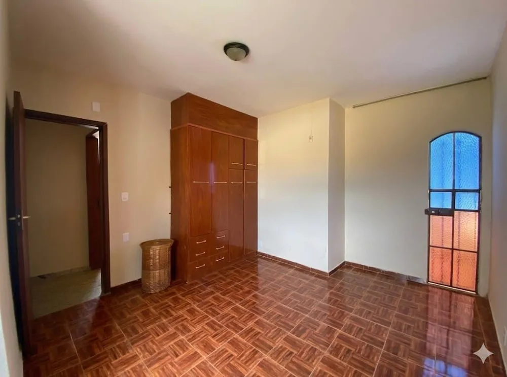 Casa, 3 quartos, 237 m² - Foto 5