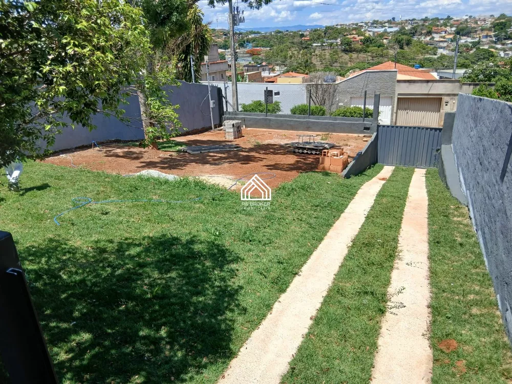 Casa, 3 quartos, 81 m² - Foto 1