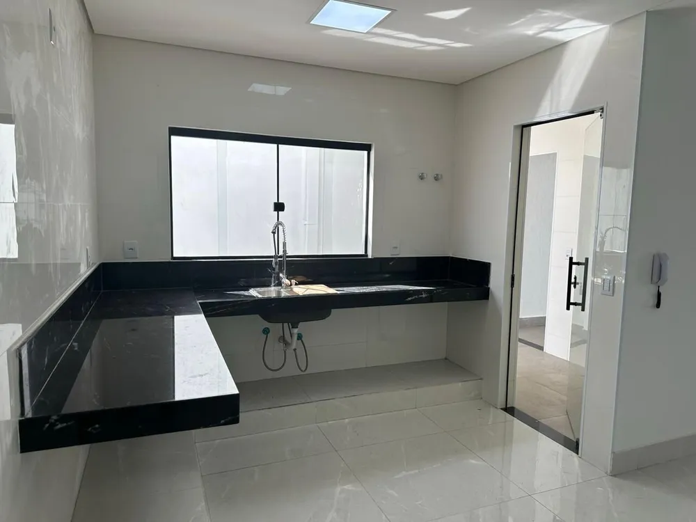 Casa, 3 quartos, 152 m² - Foto 2