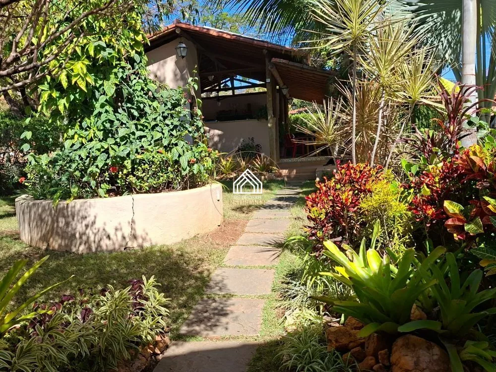Casa, 5 quartos, 320 m² - Foto 1