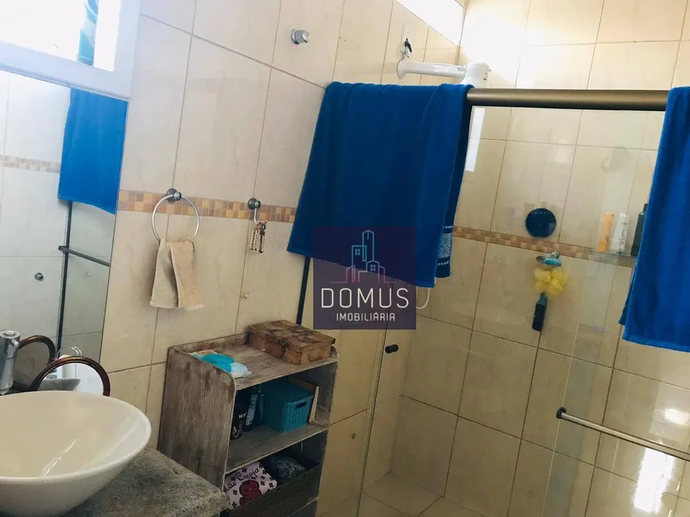 Casa, 3 quartos, 181 m² - Foto 2