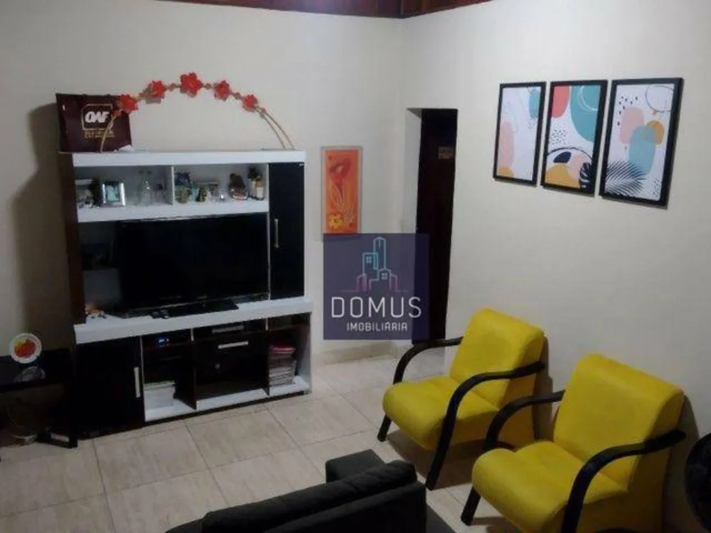 Casa, 4 quartos, 240 m² - Foto 3