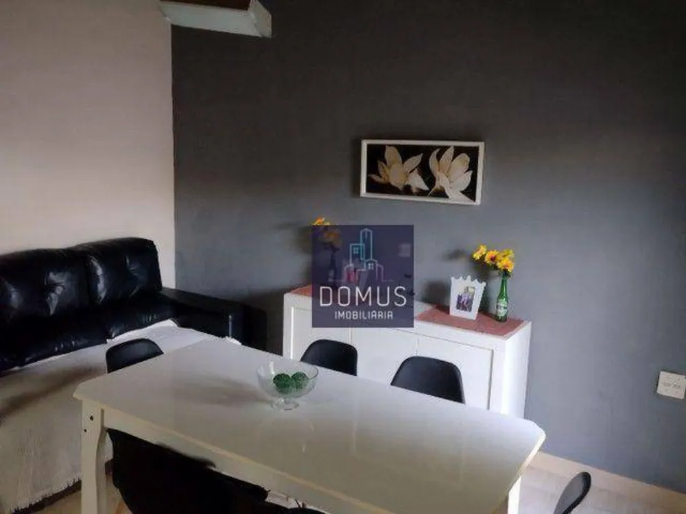 Casa, 4 quartos, 240 m² - Foto 2
