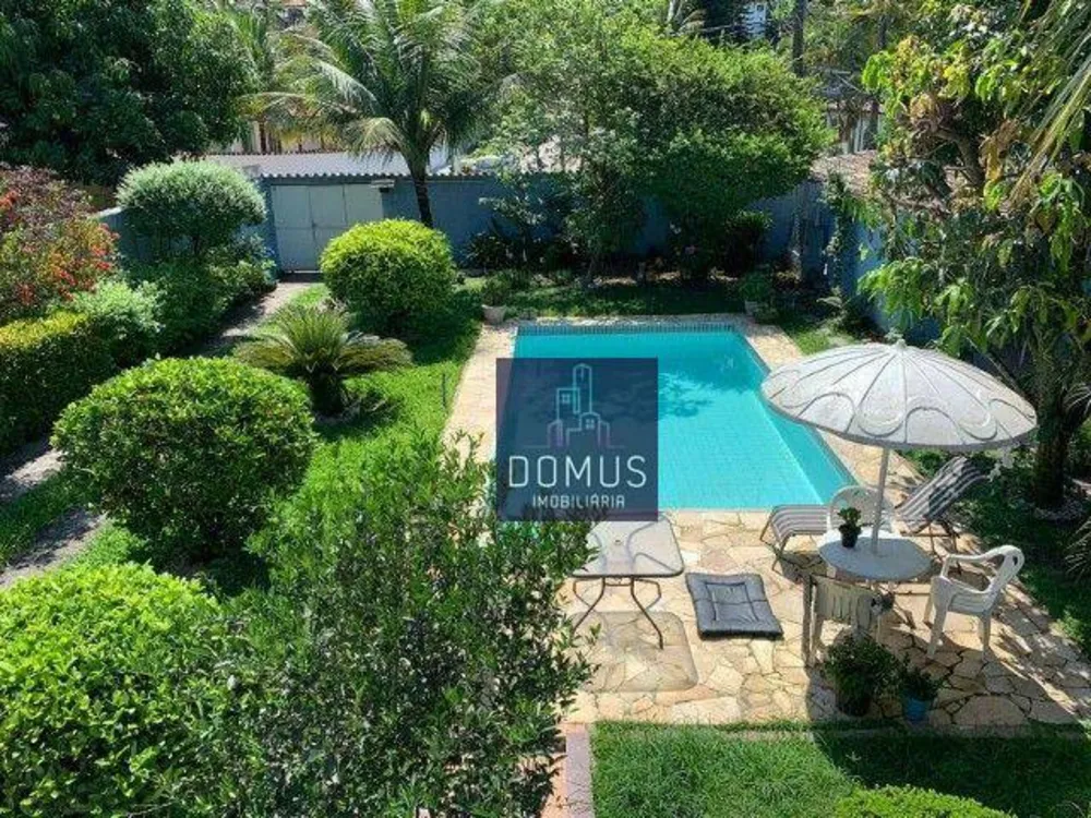 Casa, 4 quartos, 330 m² - Foto 2