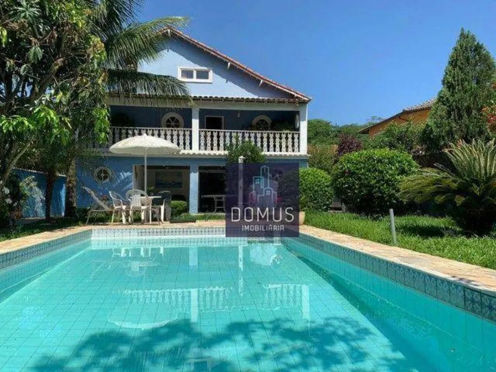 Casa, 4 quartos, 330 m² - Foto 1