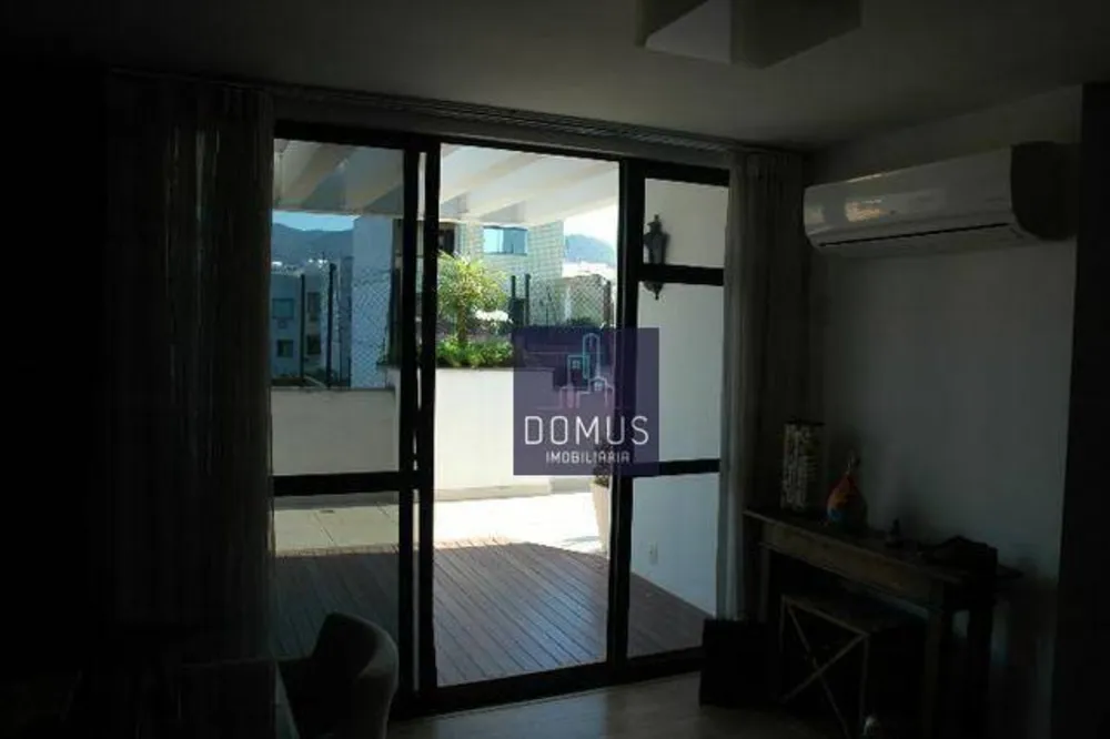 Cobertura, 3 quartos, 214 m² - Foto 10