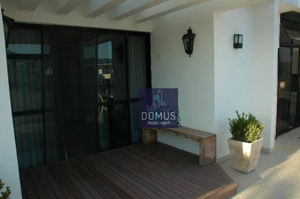Cobertura, 3 quartos, 214 m² - Foto 11