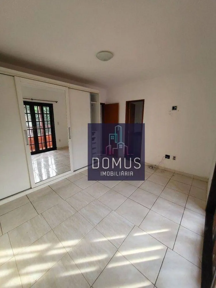 Casa, 3 quartos, 260 m² - Foto 9