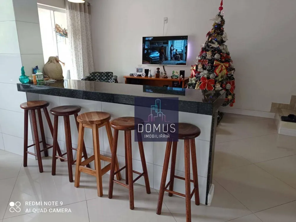 Casa, 3 quartos, 144 m² - Foto 2