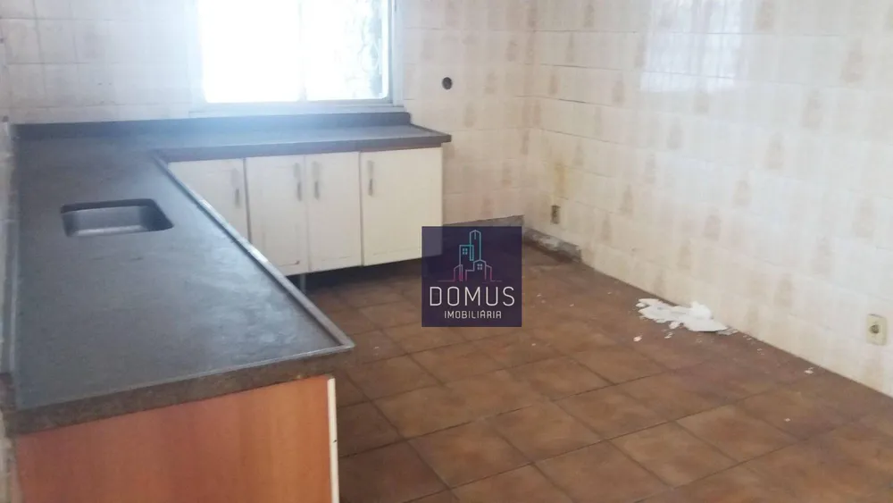 Casa, 3 quartos, 245 m² - Foto 14