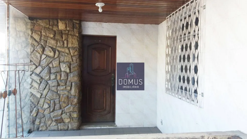 Casa, 3 quartos, 245 m² - Foto 16