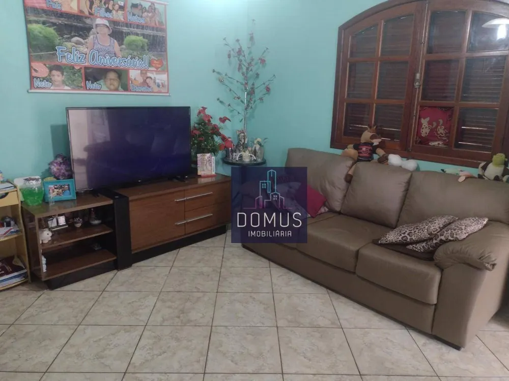 Casa, 3 quartos, 160 m² - Foto 2